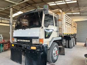 ณรงค์  ซื้อขายรถมือสอง : MITSUBISHI FUSO FN527M-TD 195แรง